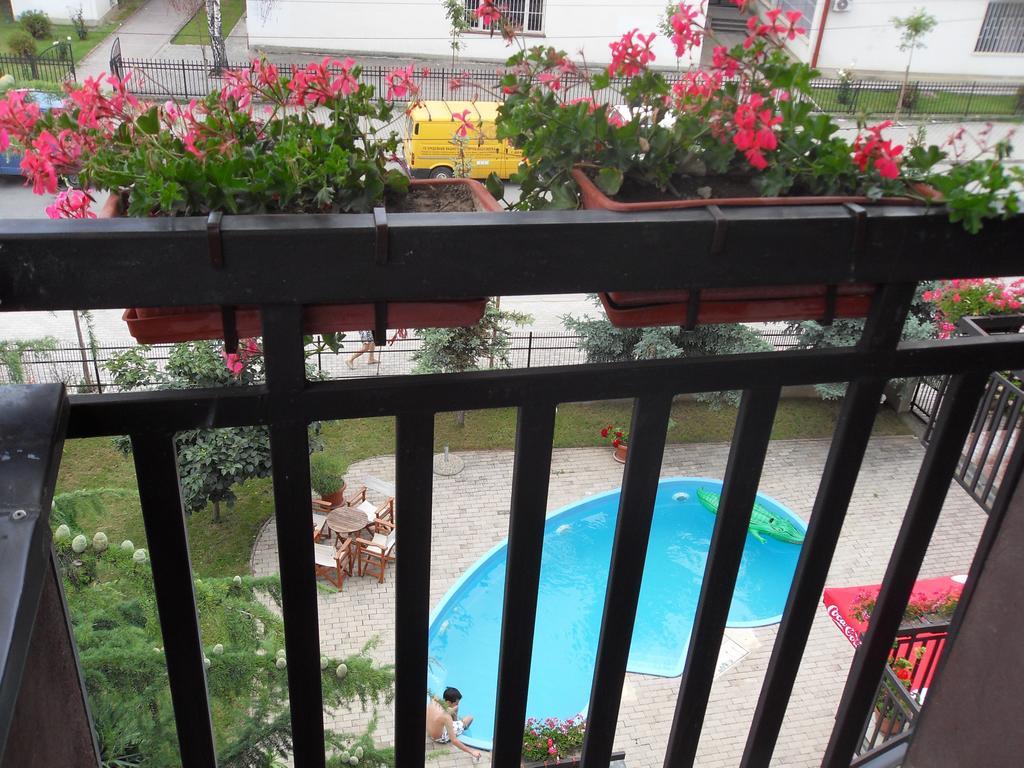 אוהריד Apartments Ristak מראה חיצוני תמונה