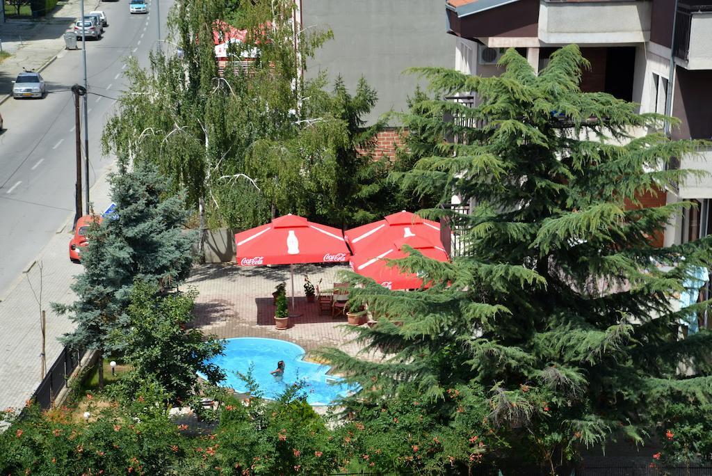 אוהריד Apartments Ristak מראה חיצוני תמונה