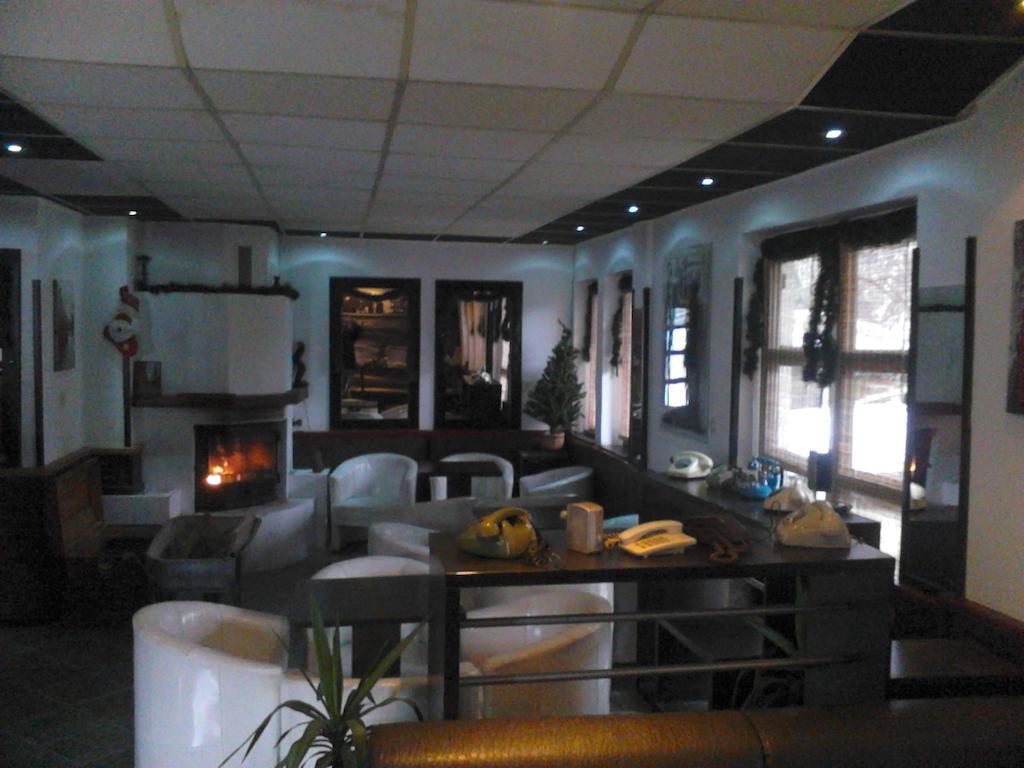 אוהריד Apartments Ristak מראה חיצוני תמונה